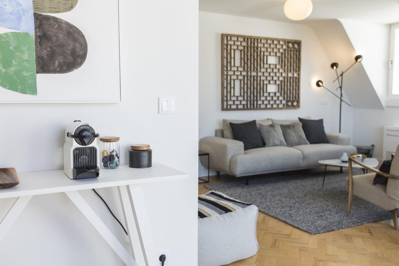 Lovelystay - Penthouse On The Tagus In Alfama Lisboa Exteriör bild